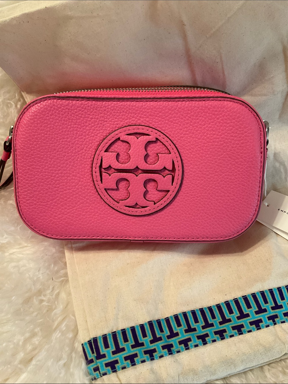 Tory Burch Pink Crossbody Camera Bag NWT - Picture 2 of 12